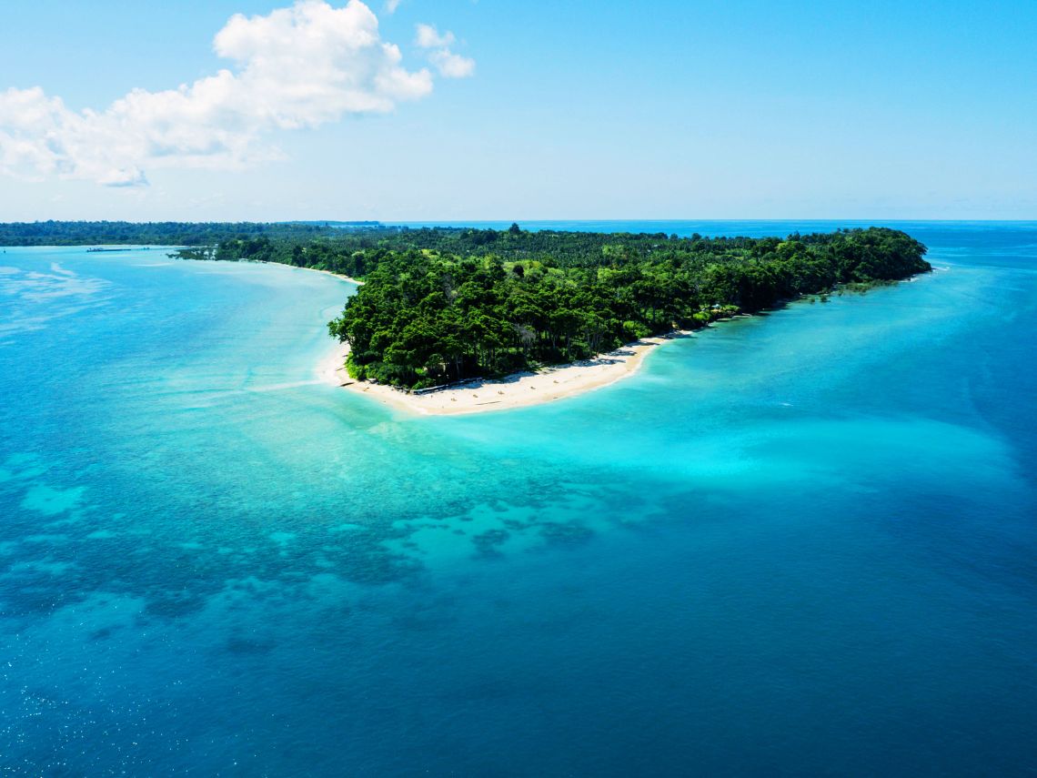 neil island drone shot andaman islands https://www.circasail.com/wp-content/uploads/2023/01/neil-island-drone-shot-andaman-islands.jpg